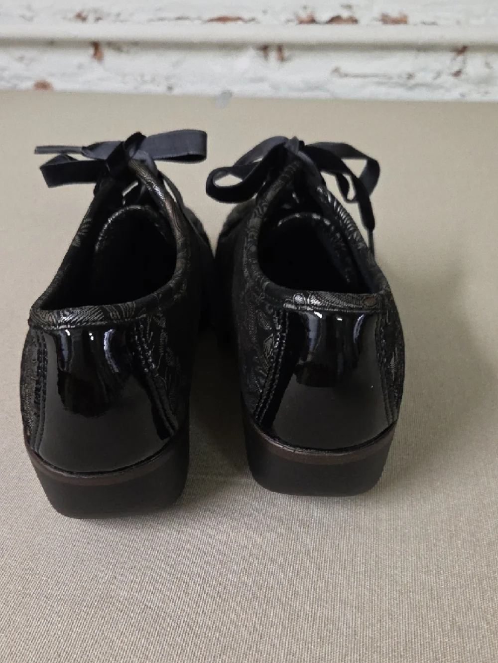 SAS Bounce LTD Lace Up MOC Size 7  Brocade - Picture 5 of 9